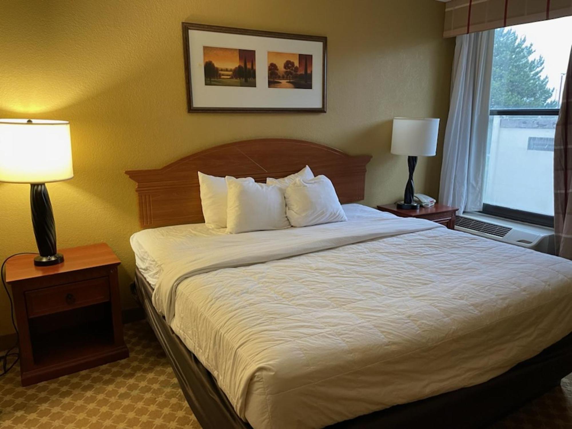 Quality Inn & Suites 사지노 외부 사진